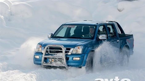 Isuzu D-Max 4WD 3.0 TD LS (Crew Cab)