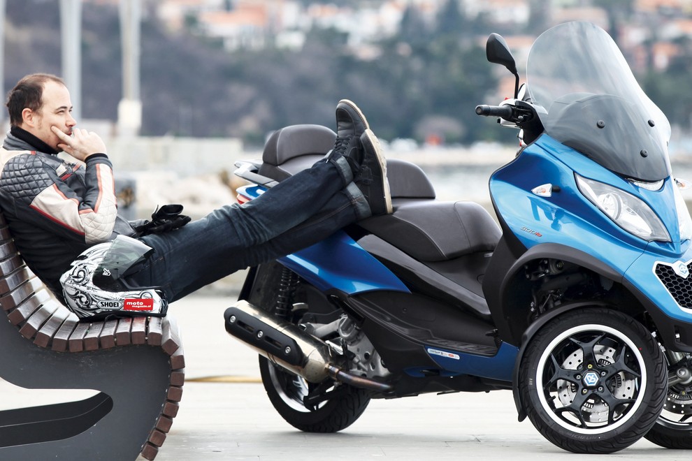 Vozili smo: Piaggio MP3 500 LT Sport