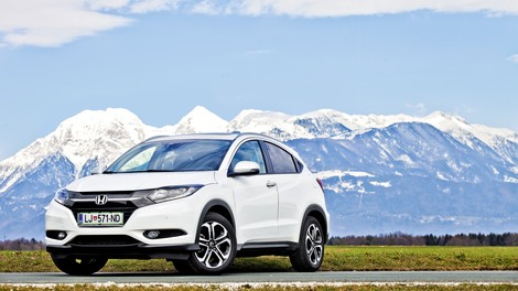 HR-V