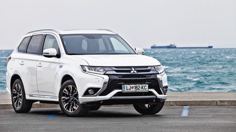 Mitsubishi Outlander PHEV Instyle+