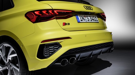 Premiera - Audijev 'hot-hatch' presegel magično mejo 300 'konjev'
