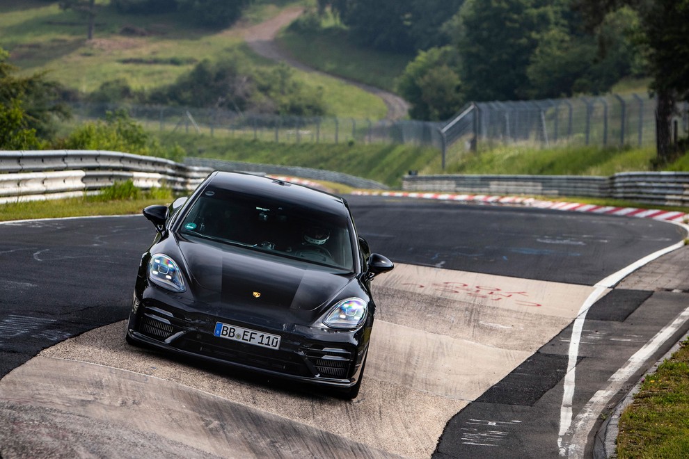 Nurburgring ima novega rekorderja med limuzinami*