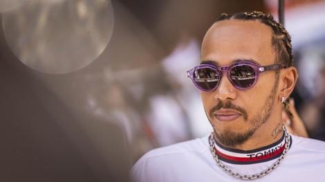 Lewis Hamilton se zavzema za različne pravice, drugačna mnenja o njegovi karieri pa ga motijo.