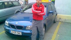 Ta slovenski igričar je lastnik brutalne Honde S2000, svojčas pa je kilometre nabiral tudi kot inštruktor v avtošoli in voznik "trole"