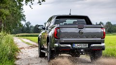 Test: Volkswagen Amarok Aventura V6 TDI 4M - Sorodstvo z ugodnostmi
