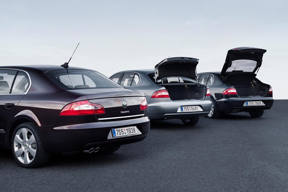 Rabljeni avto: Škoda Superb - Čehinja, ki krši pravila