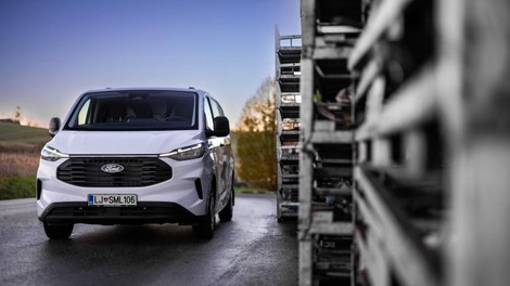Ford Transit je legendarno ime med dostavniki. Ali bo nova generacija upravičila ime?