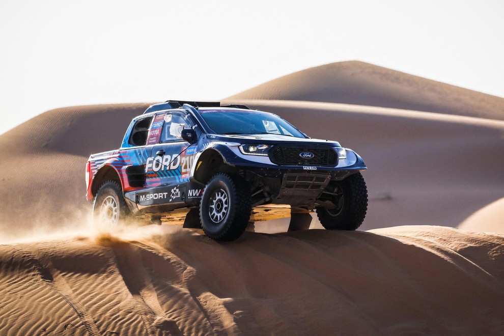 Bi lahko Sainz že drugo leto sedel v Ford Ranger T1+?