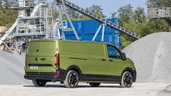 Volkswagen je predstavil novega Transporterja. Bo lahko obul velike čevlje predhodnikov?